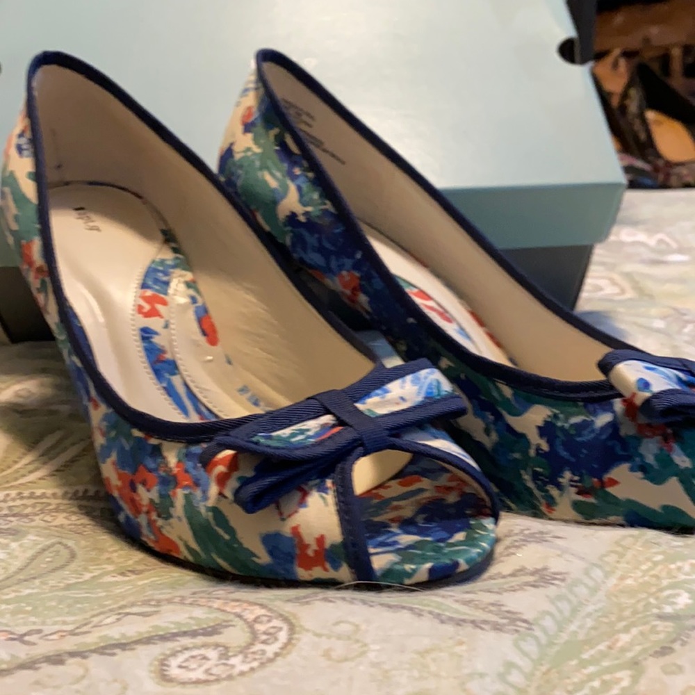 Apt 9 Print Fabric Bow Pumps